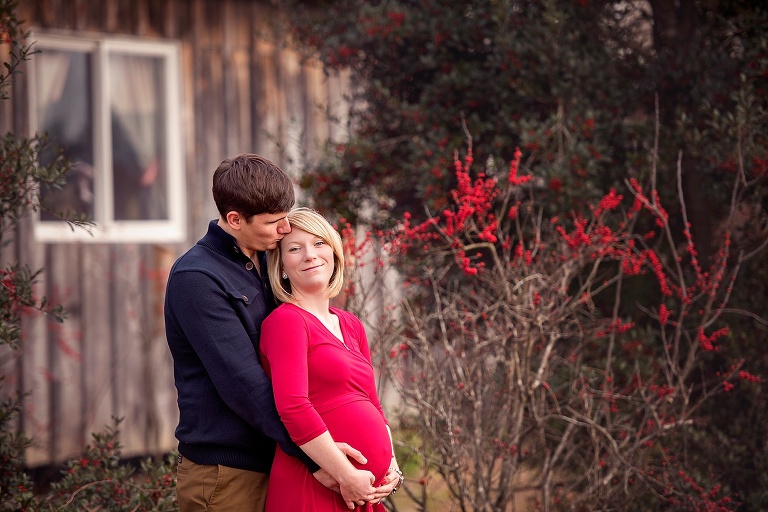 Williamsburg Tree Farm Maternity Photographer_3370