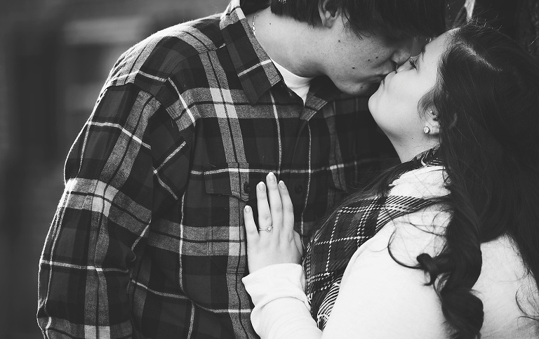 Yorktown engagement Photographer_4030
