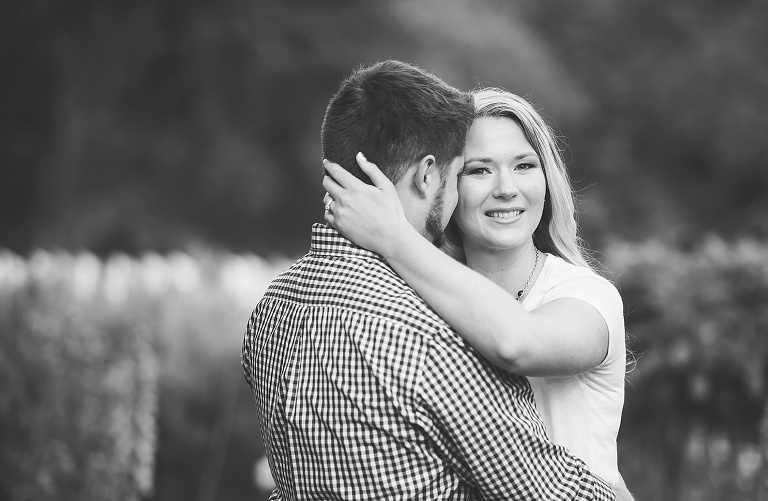Colonial Williamsburg Engagement Photos_8045