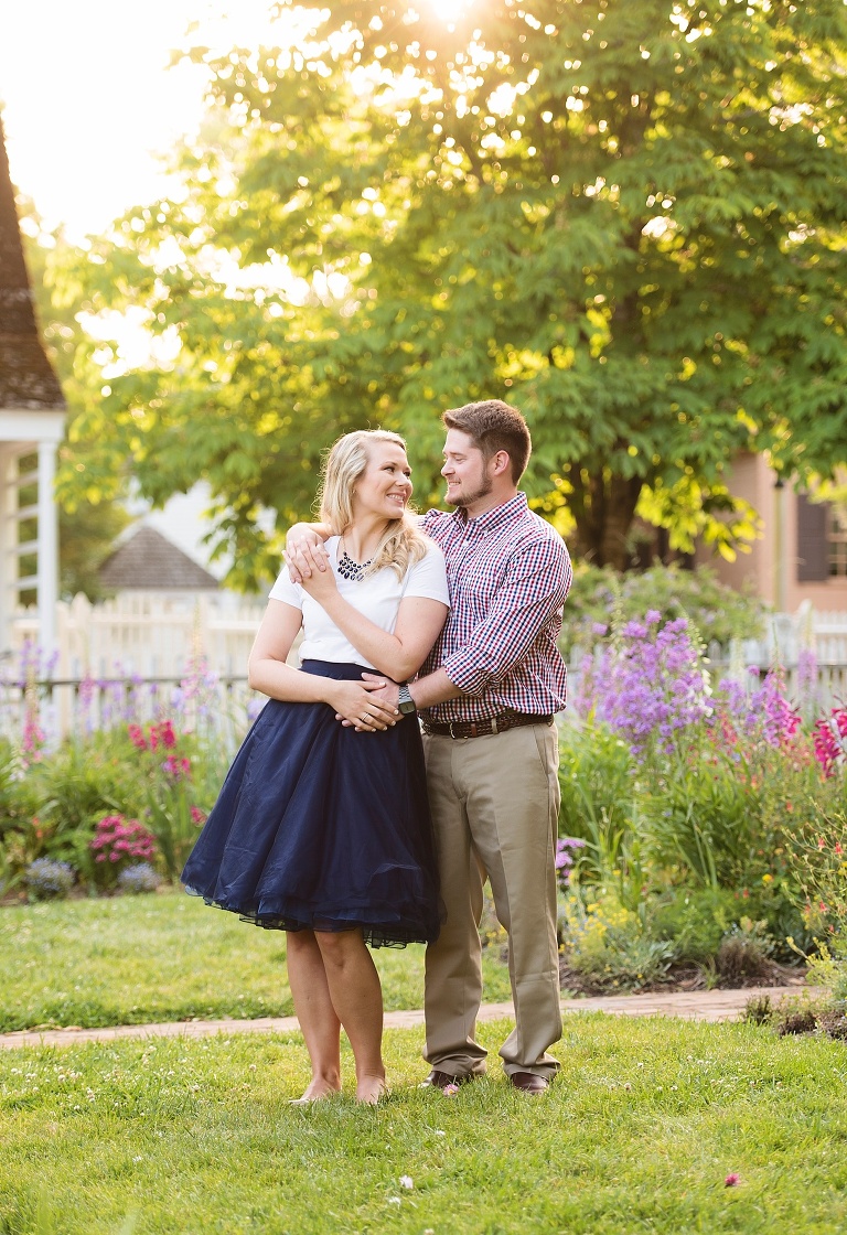 Colonial Williamsburg Engagement Photos_8049