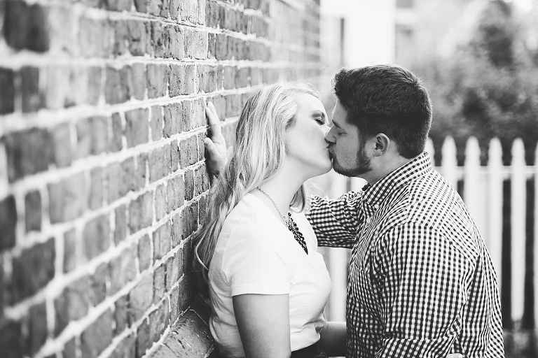 Colonial Williamsburg Engagement Photos_8051
