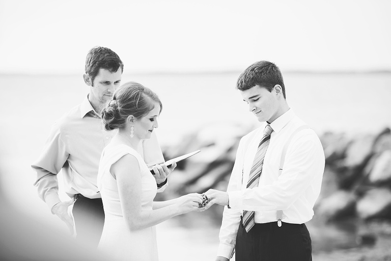 Yorktown Beach Elopement_0499