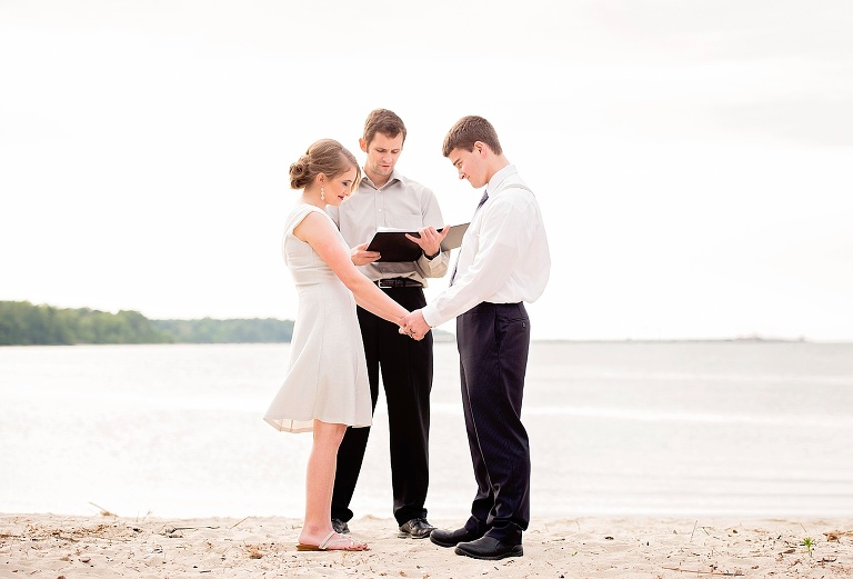 Yorktown Beach Elopement_0501