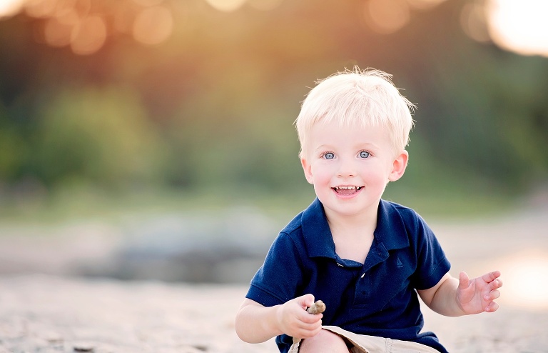 Yorktown Beach Family Photographer_4097