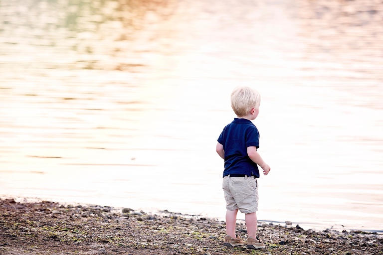 Yorktown Beach Family Photographer_4102
